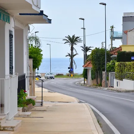 Casa Mariangela بيت للعطل *